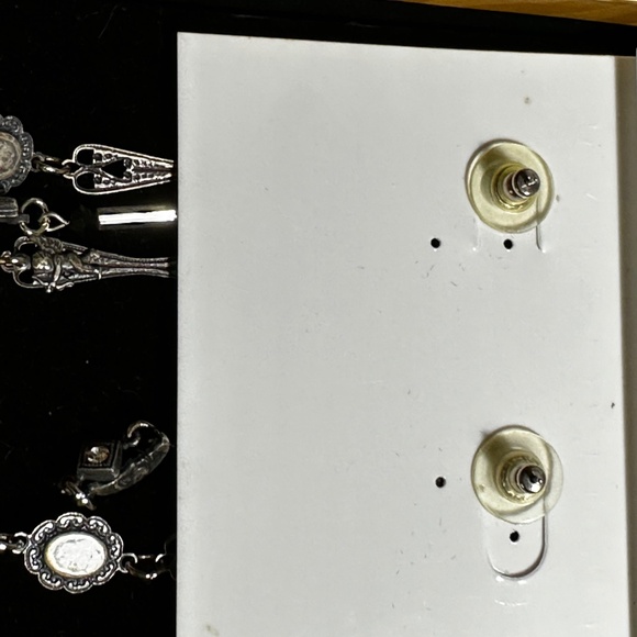 Banana Bob vintage earrings - Picture 3 of 12